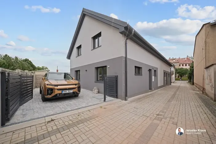 Prodej rodinného domu, Nová Paka, Tovární, 134 m2