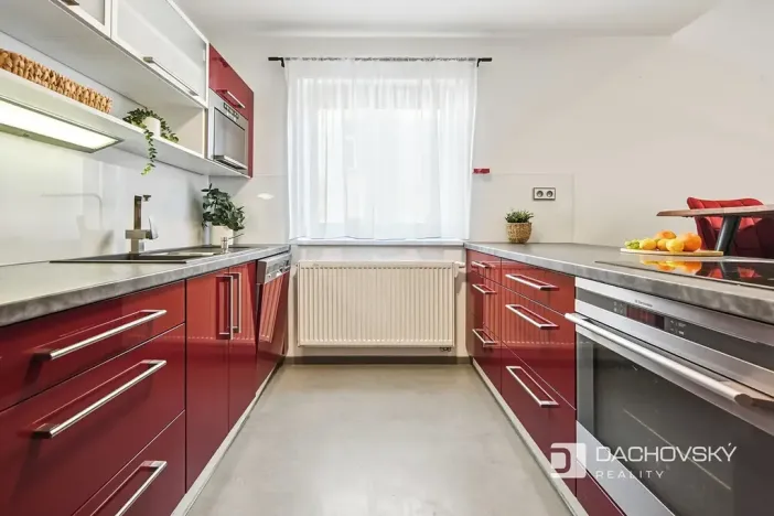 Prodej bytu 3+kk, Chrudim, Resselovo náměstí, 90 m2