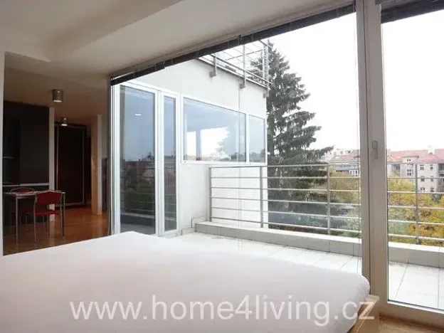 Pronájem bytu 2+kk, Brno, Údolní, 48 m2