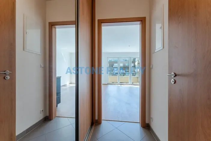 Prodej bytu 1+kk, Praha - Horní Měcholupy, Mantovská, 36 m2