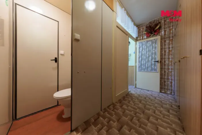 Prodej bytu 3+1, Chodov, Poděbradova, 58 m2
