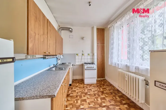 Prodej bytu 2+1, Úpice, Sládkova, 49 m2