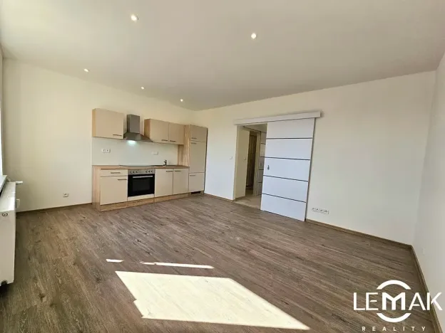 Prodej bytu 2+kk, Olomouc, Kanadská, 36 m2