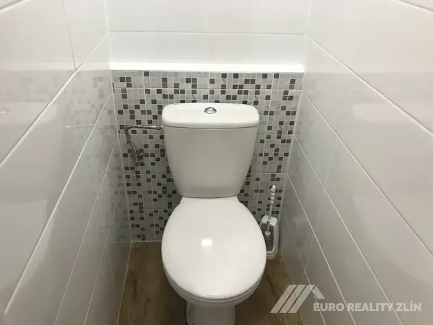 Pronájem bytu 2+1, Zlín, Benešovo nábřeží, 64 m2