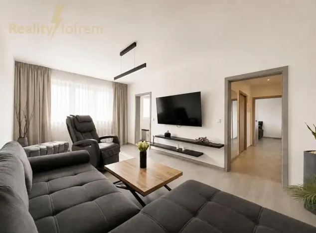 Prodej bytu 2+1, Ostrava, Mjr. Nováka, 54 m2