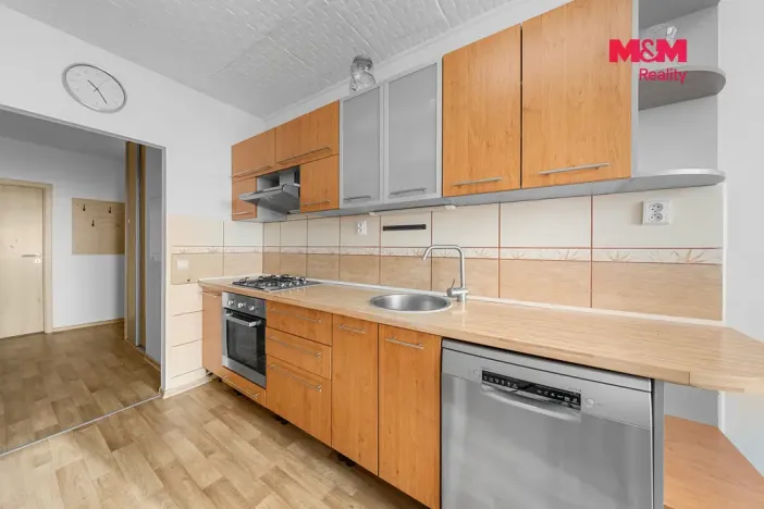 Prodej bytu 3+1, Ústí nad Labem - Krásné Březno, Obvodová, 74 m2