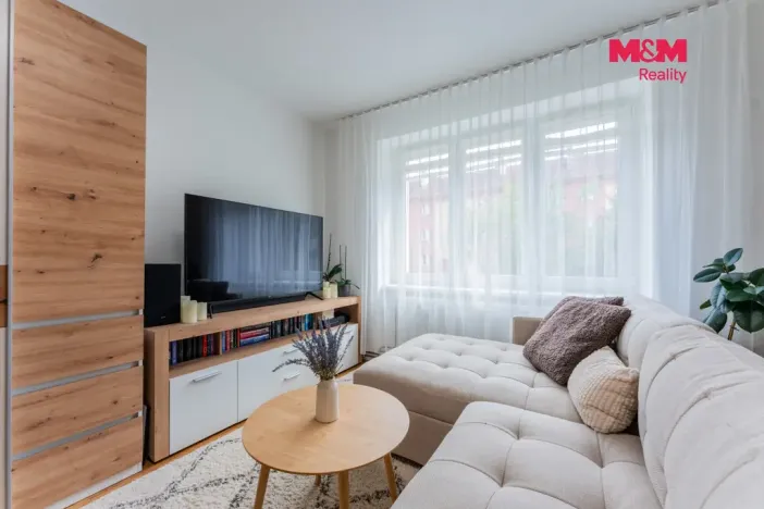 Prodej bytu 1+1, Beroun - Beroun-Město, Třída Míru, 46 m2