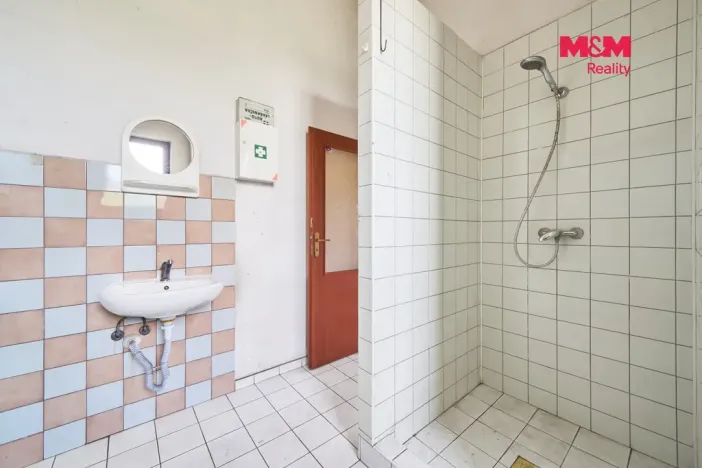 Prodej výrobních prostor, Česká Skalice, Jiráskova, 199 m2