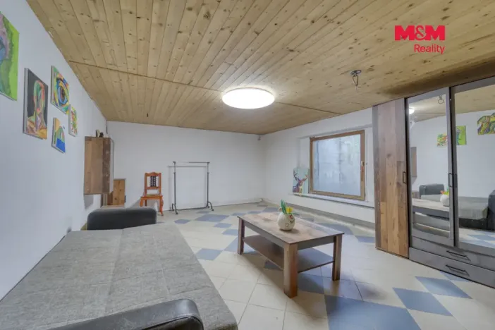 Prodej rodinného domu, Mokrouše, 176 m2