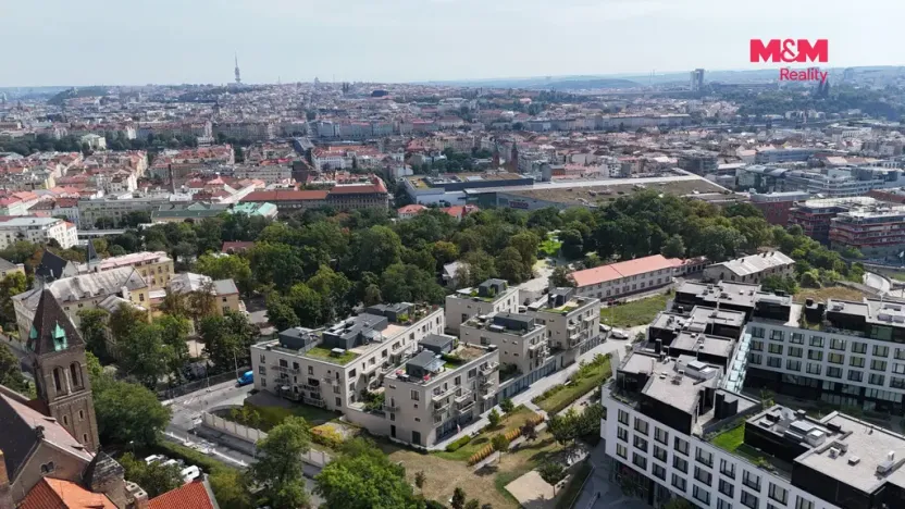 Pronájem obchodního prostoru, Praha - Smíchov, Kobrova, 276 m2