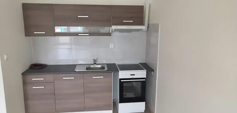 Pronájem bytu 1+kk, Mostkovice, 38 m2