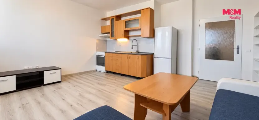 Pronájem bytu 2+kk, Pardubice, Na Drážce, 44 m2