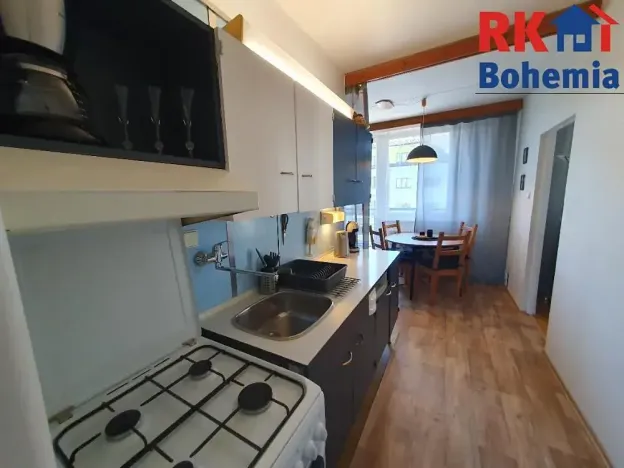Prodej bytu 3+1, Vsetín, nám. Svobody, 78 m2
