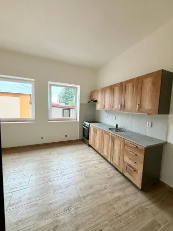 Prodej bytu 2+1, Trutnov, Horská, 52 m2