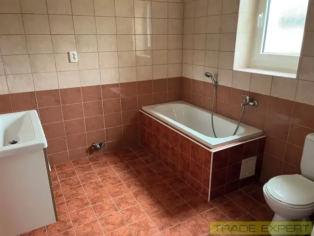 Pronájem bytu 2+1, Stochov, Osvobození, 88 m2