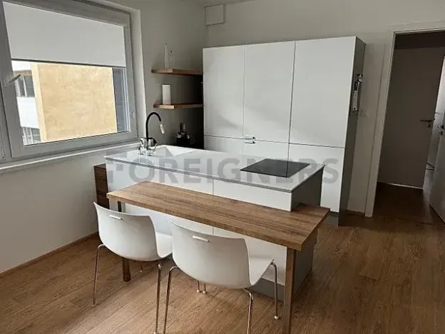 Pronájem bytu 2+kk, Pardubice, Smilova, 60 m2
