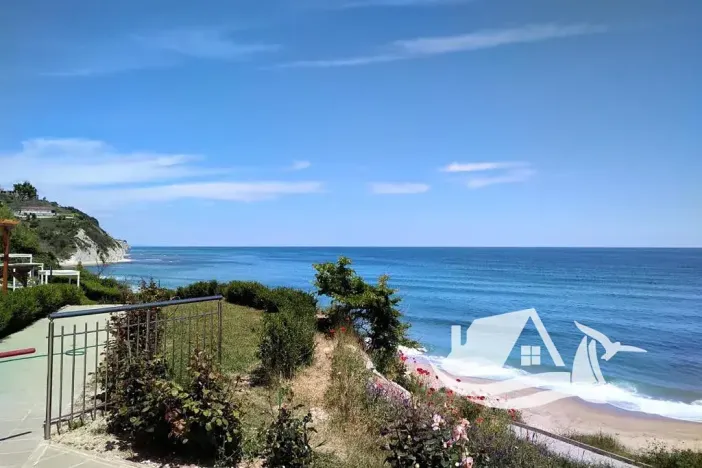 Prodej bytu 1+kk, Bjala, Bulharsko, 35 m2