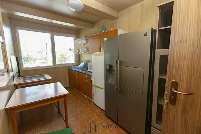Prodej komerční nemovitosti, Obrnice, 600 m2