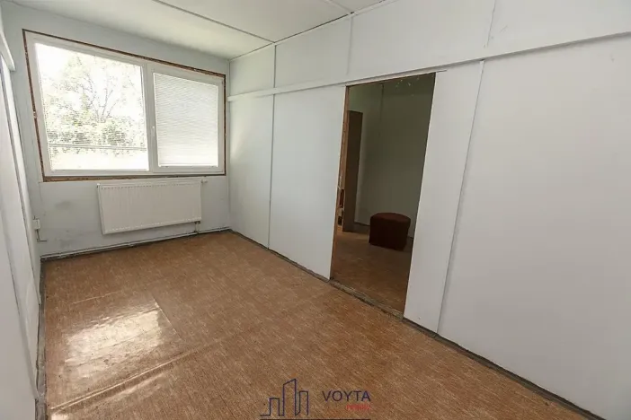 Prodej komerční nemovitosti, Obrnice, 600 m2