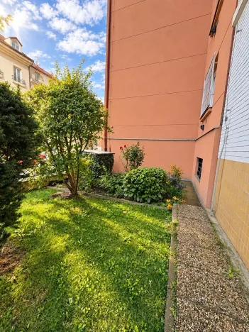 Pronájem bytu 2+kk, Praha - Žižkov, Baranova, 58 m2