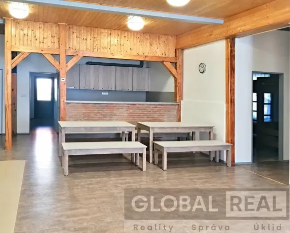 Pronájem ubytování, Pavlínov, 310 m2