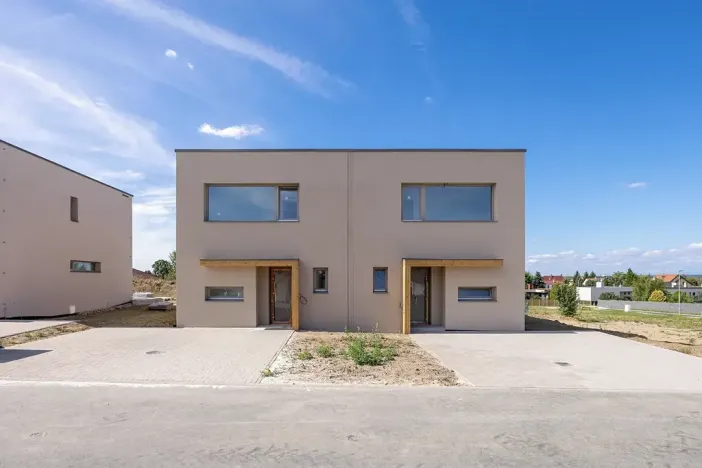 Prodej rodinného domu, Sezemice, Pod Vinicí, 113 m2