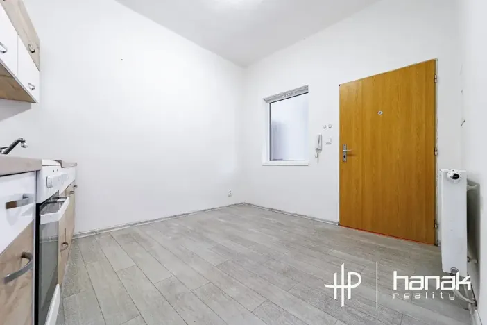 Pronájem bytu 1+1, Šternberk, Olomoucká, 36 m2