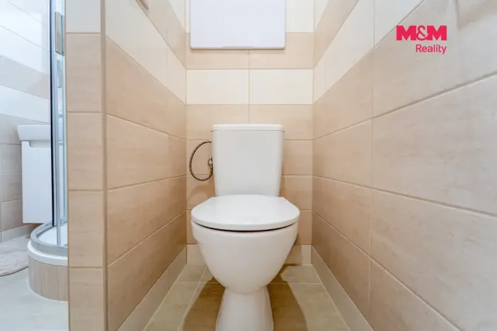 Prodej bytu 1+kk, Plzeň - Severní Předměstí, Sokolovská, 28 m2