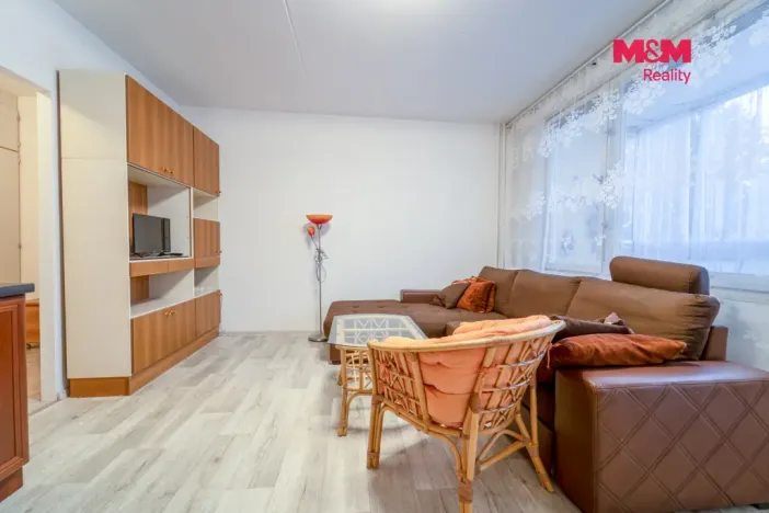 Prodej bytu 1+kk, Plzeň - Severní Předměstí, Sokolovská, 28 m2