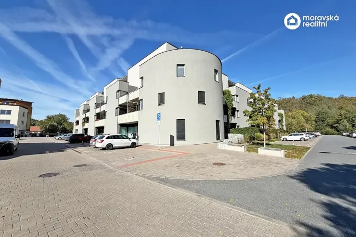 Pronájem bytu 2+kk, Oslavany, náměstí 13. prosince, 50 m2