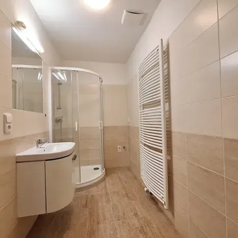 Pronájem bytu 1+kk, Praha - Braník, Ke Krči, 45 m2