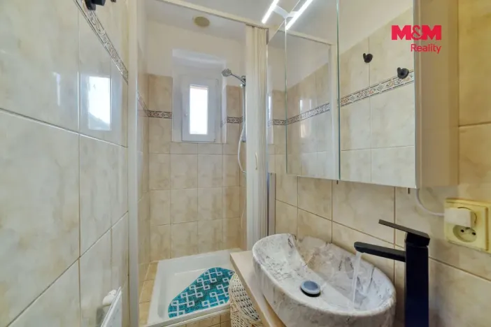 Pronájem bytu 2+kk, Planá, Revoluční, 40 m2