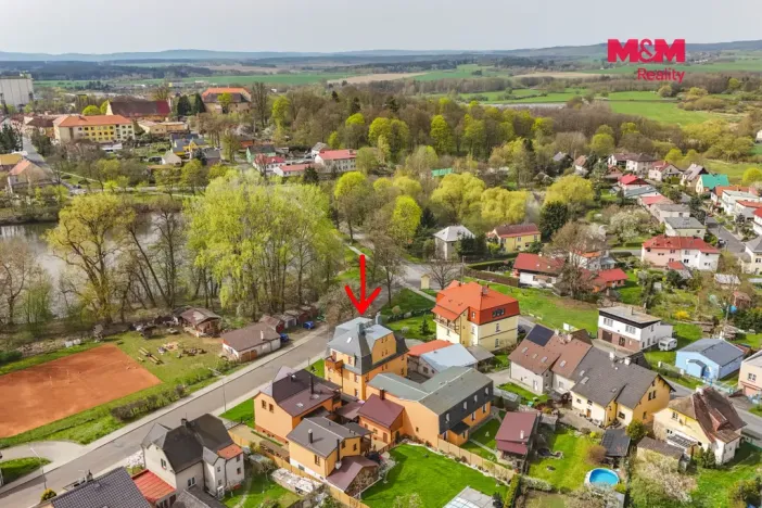 Pronájem bytu 2+kk, Planá, Revoluční, 40 m2