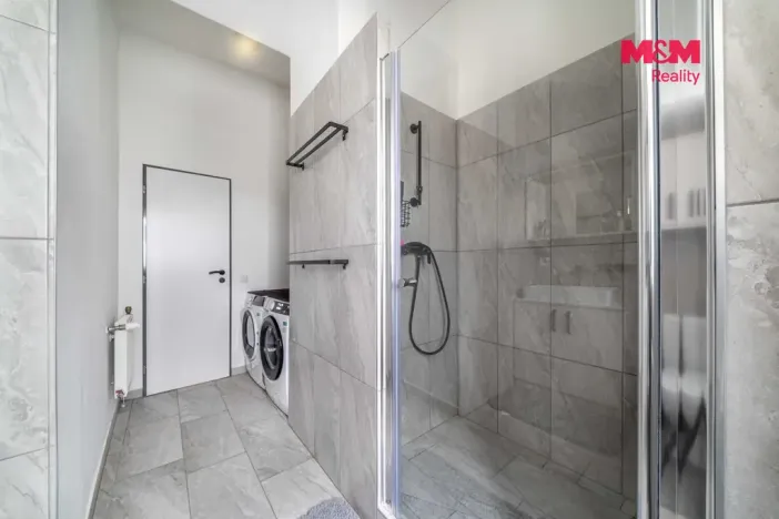 Prodej bytu 4+kk, Lochovice, 64 m2
