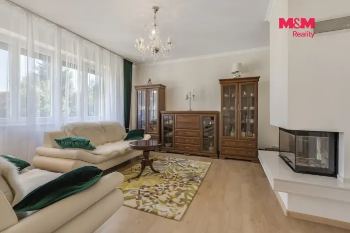 Prodej rodinného domu, Svárov, Ptická, 210 m2