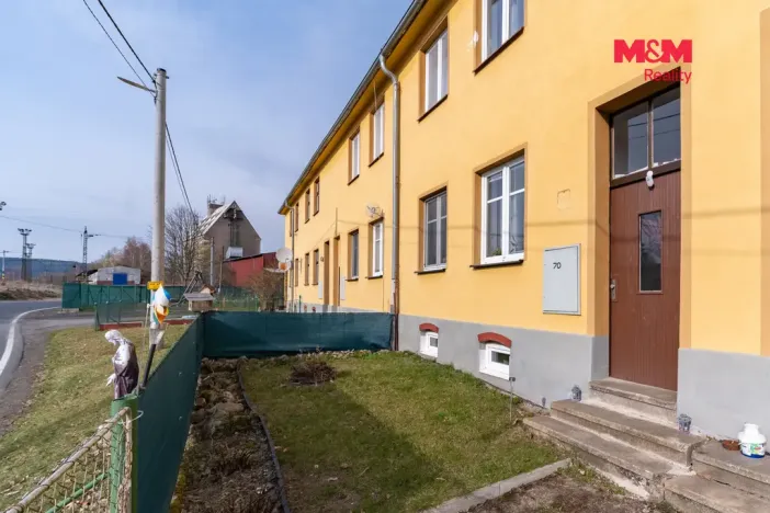 Prodej bytu 3+1, Vojtanov, Nádražní čtvrť, 83 m2