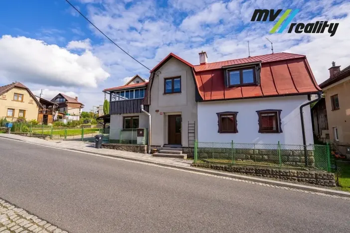 Prodej rodinného domu, Loučky, 177 m2