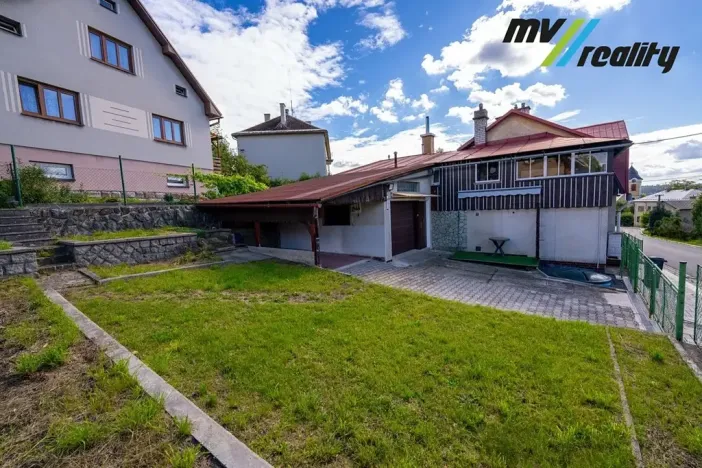Prodej rodinného domu, Loučky, 177 m2