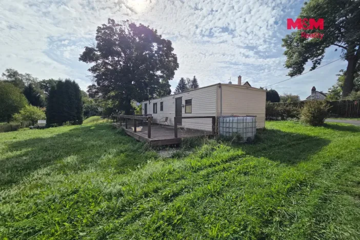 Prodej rodinného domu, Chlum Svaté Maří, Školní, 420 m2