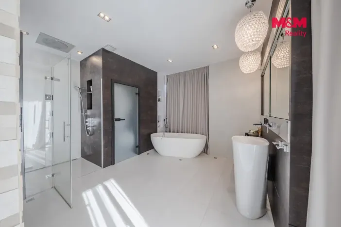 Pronájem rodinného domu, Mostkovice, Sadová, 276 m2