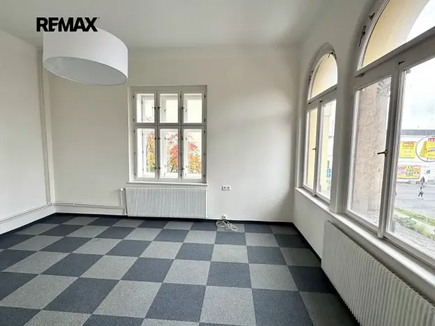 Pronájem kanceláře, Kladno, Kleinerova, 24 m2