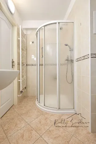 Pronájem bytu 1+1, Přerov, Č. Drahlovského, 45 m2