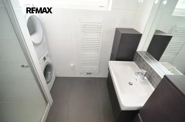 Pronájem bytu 2+kk, Praha - Jinonice, Laténská, 68 m2