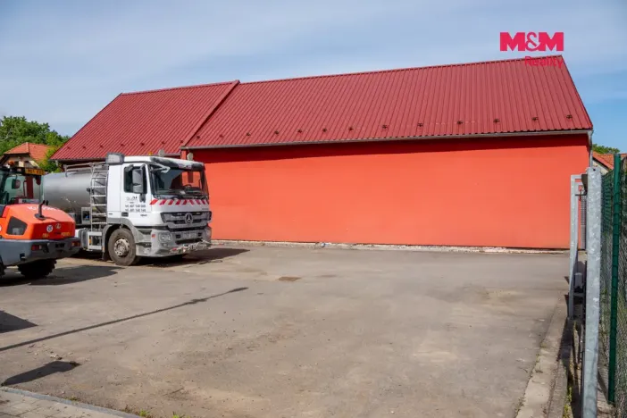 Prodej komerční nemovitosti, Tršice - Hostkovice, 196 m2
