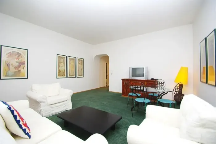 Pronájem bytu 3+kk, Praha - Nové Město, Odborů, 80 m2