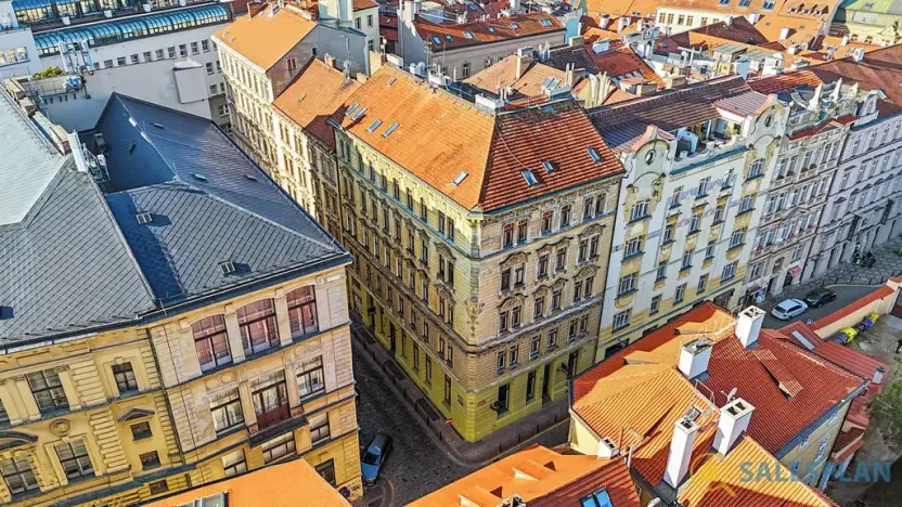 Prodej bytu 2+kk, Praha - Staré Město, U Dobřenských, 64 m2