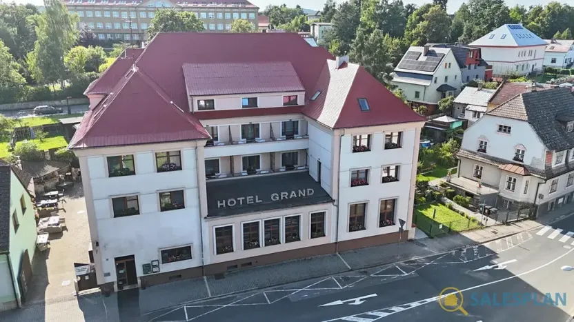 Prodej ubytování, Doksy, Tyršovo náměstí, 1342 m2