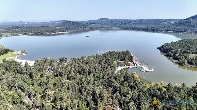 Prodej ubytování, Doksy, Tyršovo náměstí, 1342 m2