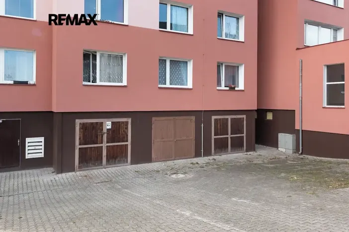 Pronájem bytu 1+1, Plzeň, Kreuzmannova, 46 m2