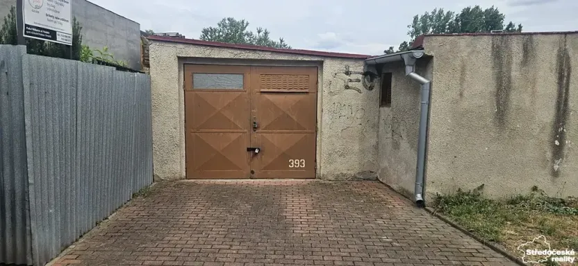 Pronájem garáže, Praha - Čakovice, Na bahnech, 15 m2